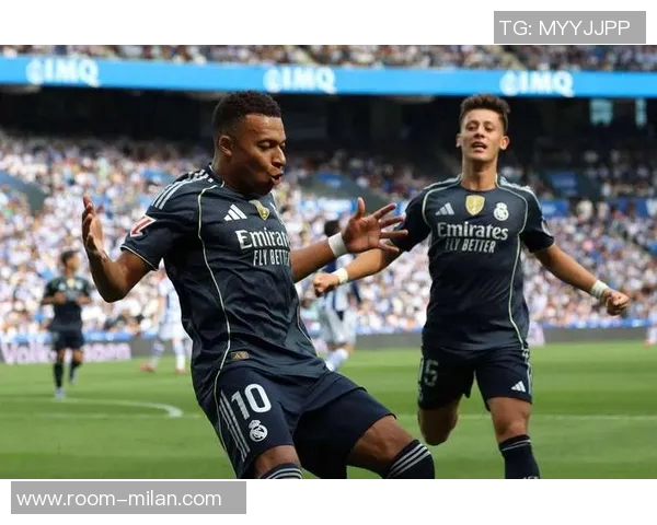 姆巴佩本赛季西甲数据全面领先进球射门创造机会等表现惊艳全场 姆巴佩本赛季西甲数据全面领先进球射门创造机会等表现惊艳全场