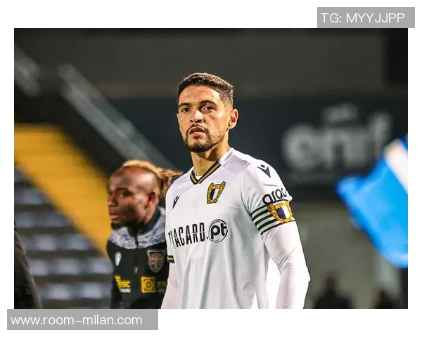 狼队中场穆涅西预计租借加盟巴黎FC至赛季结束助力球队争夺荣誉 狼队中场穆涅西预计租借加盟巴黎FC至赛季结束助力球队争夺荣誉